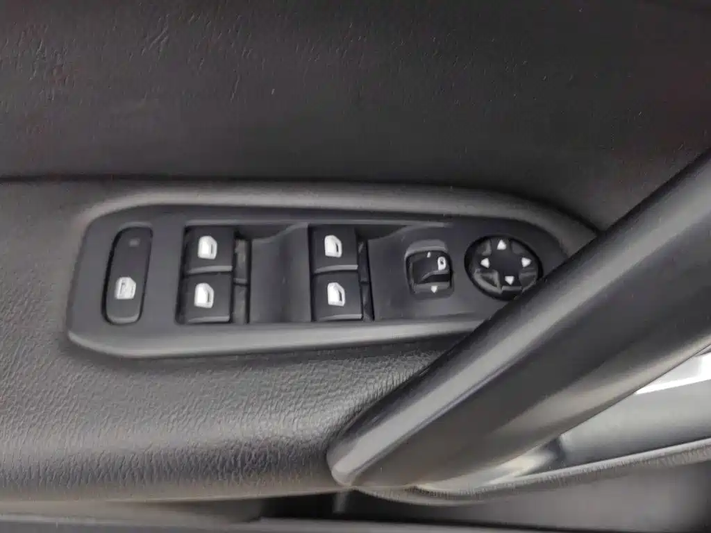 Peugeot 408 — миниатюра 9