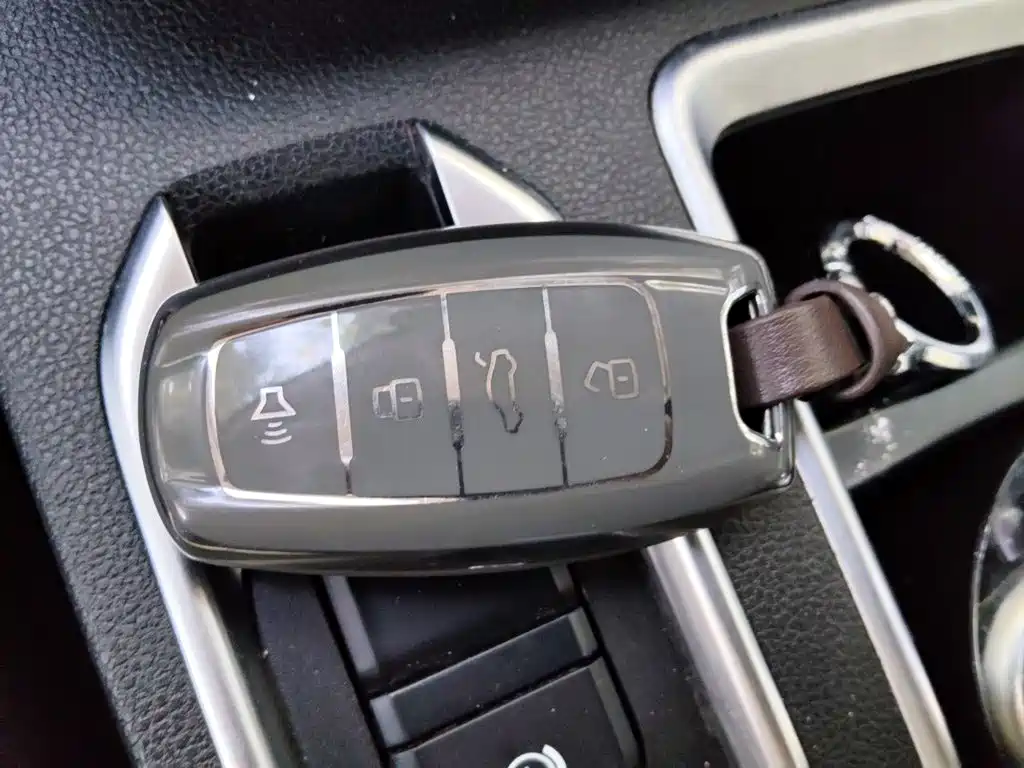 Haval M6 — миниатюра 9