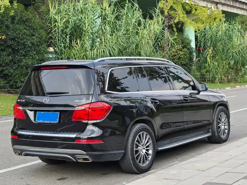 Mercedes-Benz GL-Class — миниатюра 6