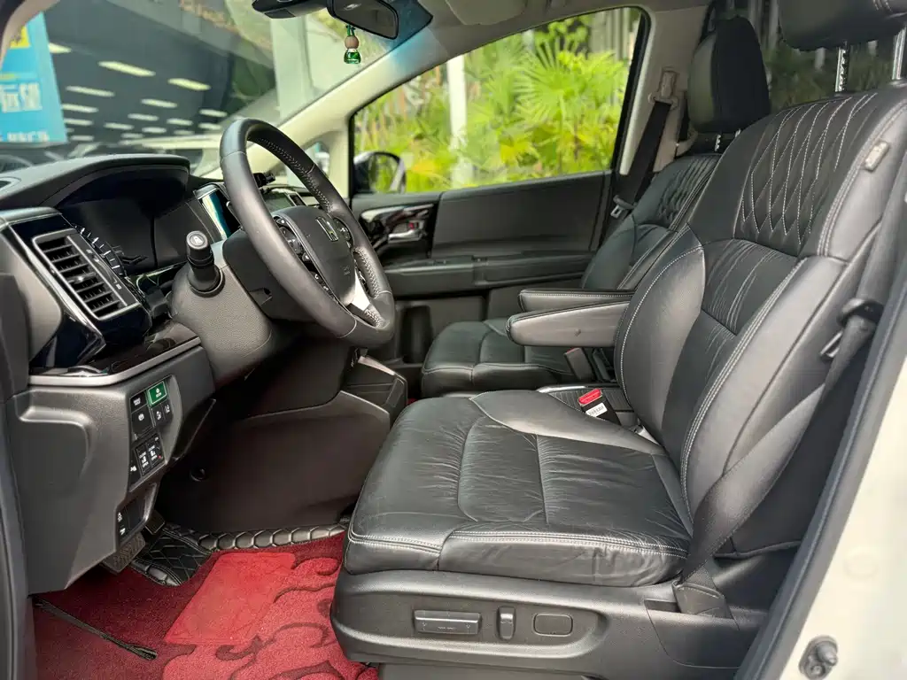 Honda Elysion — миниатюра 11