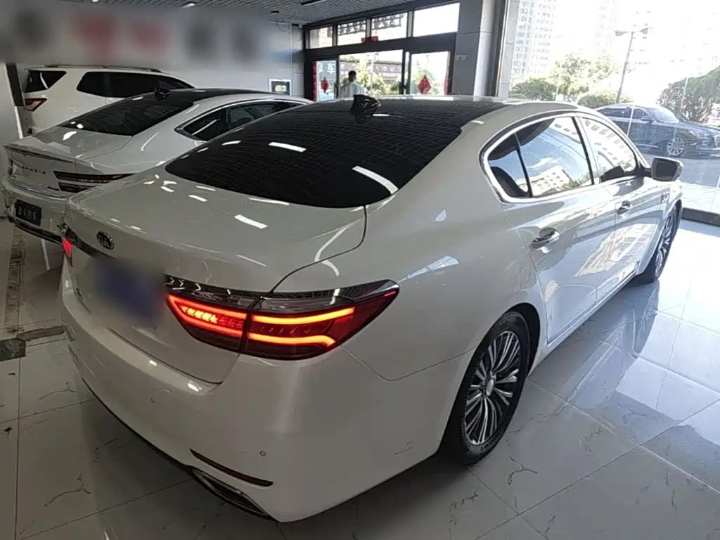 Kia 起亚K9 — миниатюра 7