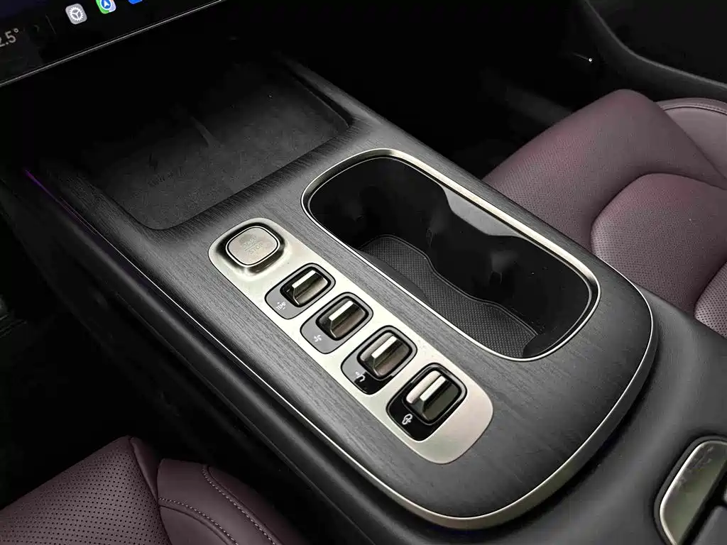 Xiaomi SU7 — миниатюра 13