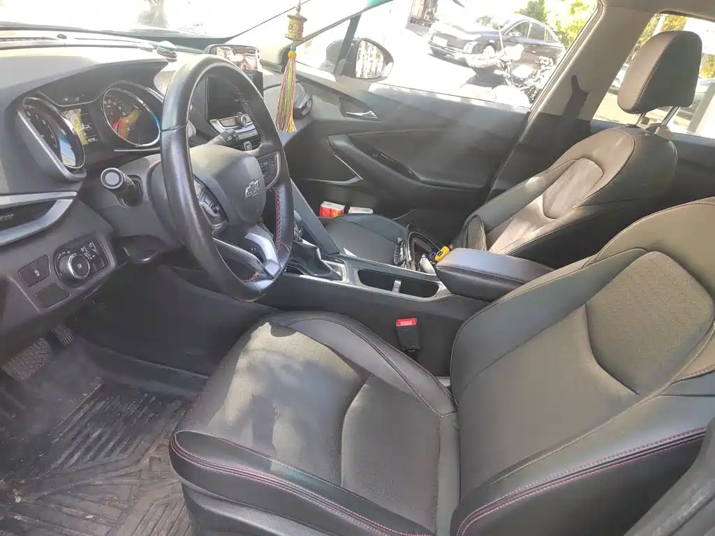 Chevrolet Volando — миниатюра 11