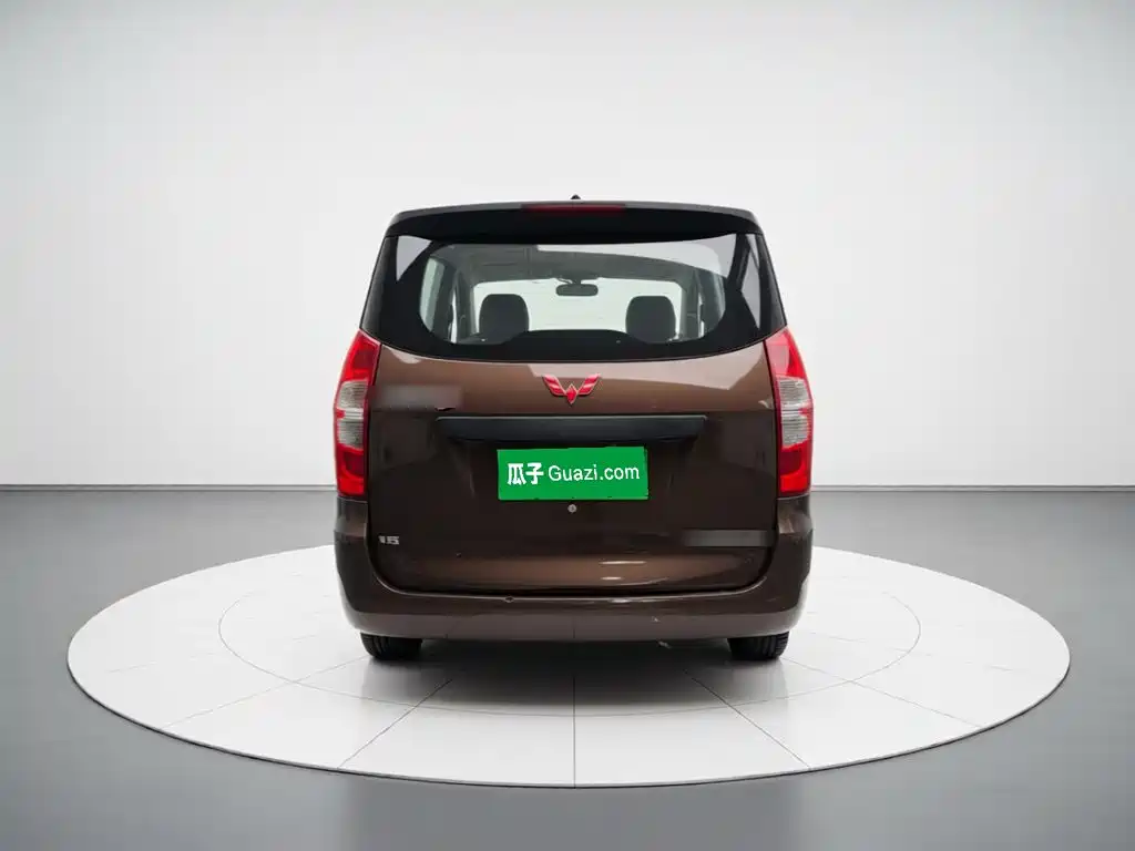 Wuling Hongguang — миниатюра 5