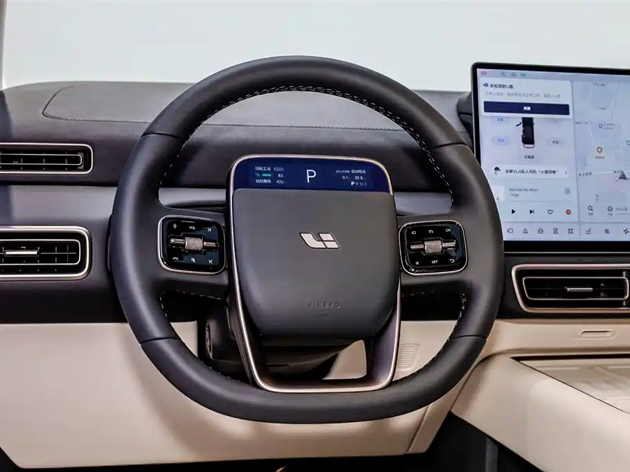 Li Auto MEGA 2025 Home
