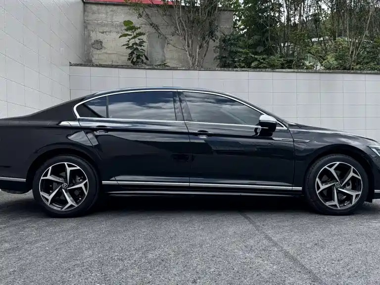 Volkswagen Magotan — миниатюра 5