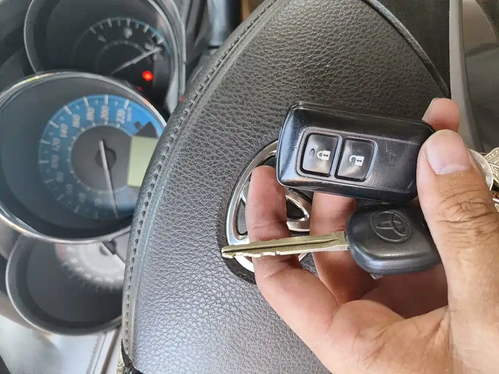Toyota Yaris L — миниатюра 9