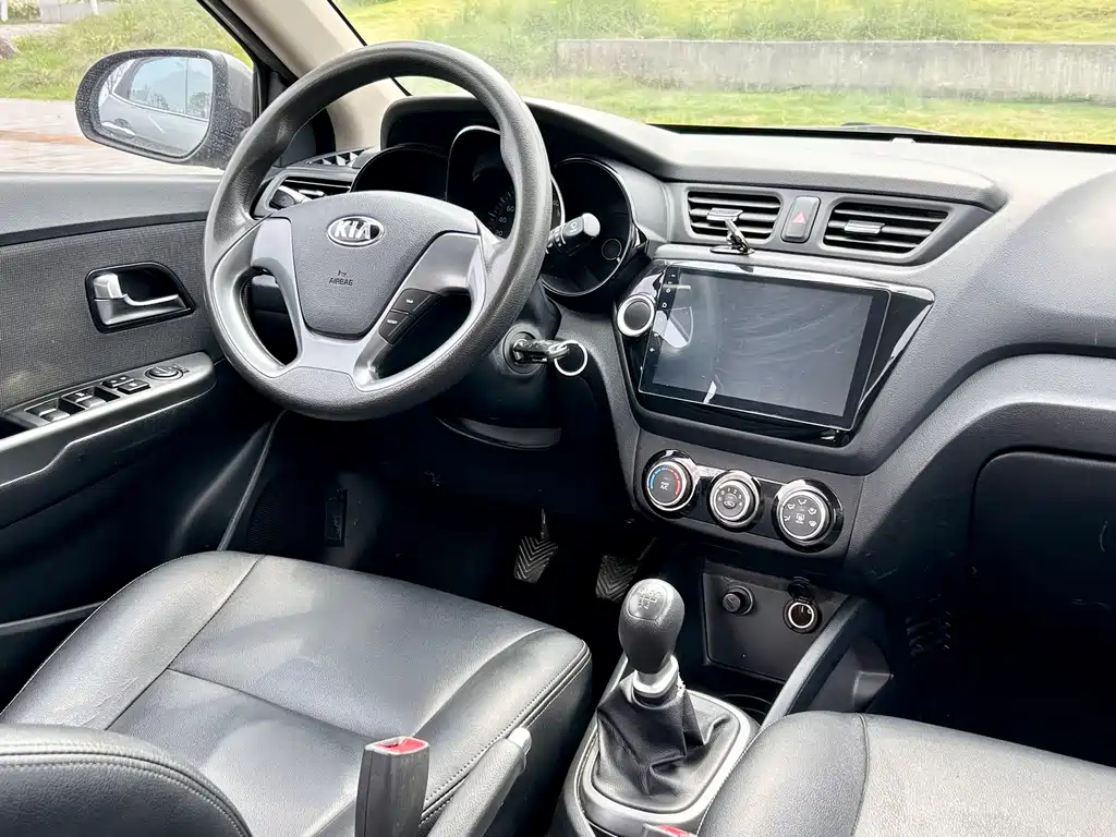 Kia K2 — миниатюра 18