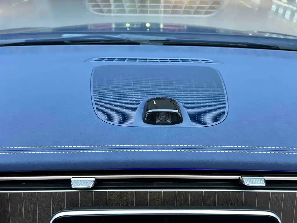 Mercedes-Benz EQE — миниатюра 15