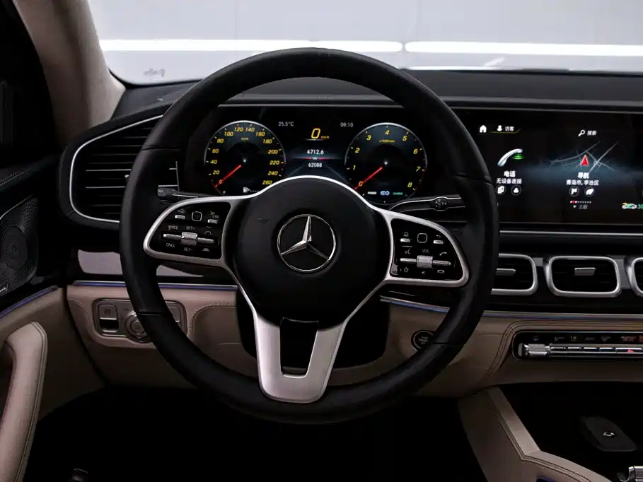 Mercedes-Benz GLS — миниатюра 7