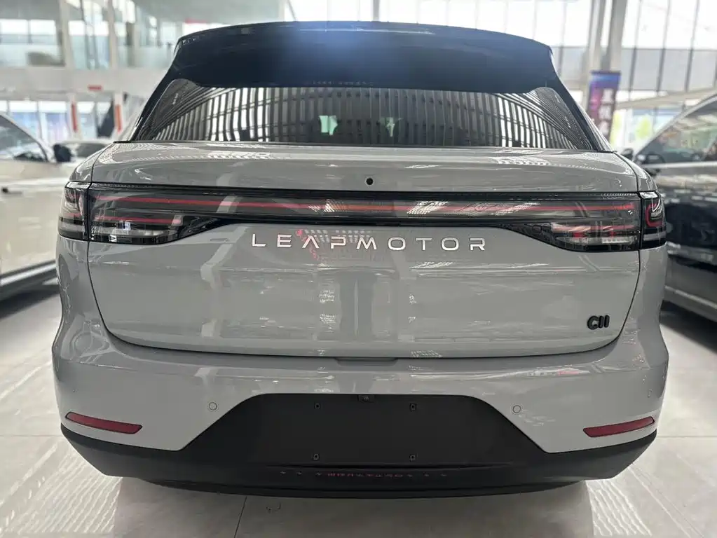 Leapmotor Leapmotor C11 — миниатюра 14