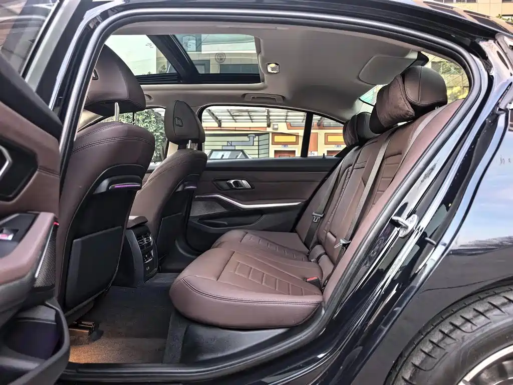 BMW 3 Series — миниатюра 5
