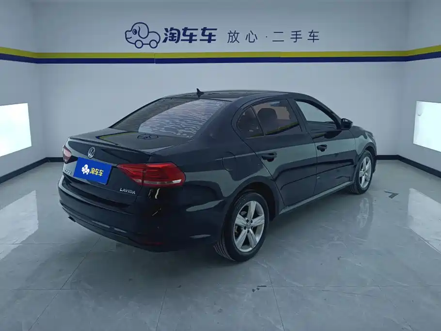 Volkswagen Lavida 1.6L Auto Elegant Edition, фото 3