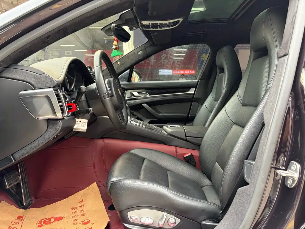 Porsche Panamera — миниатюра 4