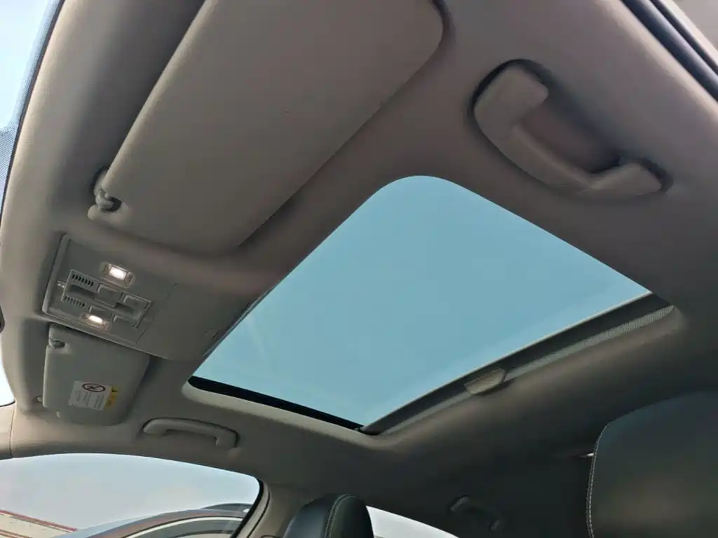 Skoda Superb — миниатюра 18