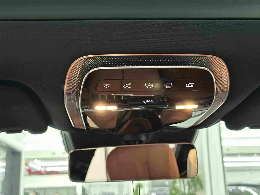 Mercedes-Benz S-Class — миниатюра 12