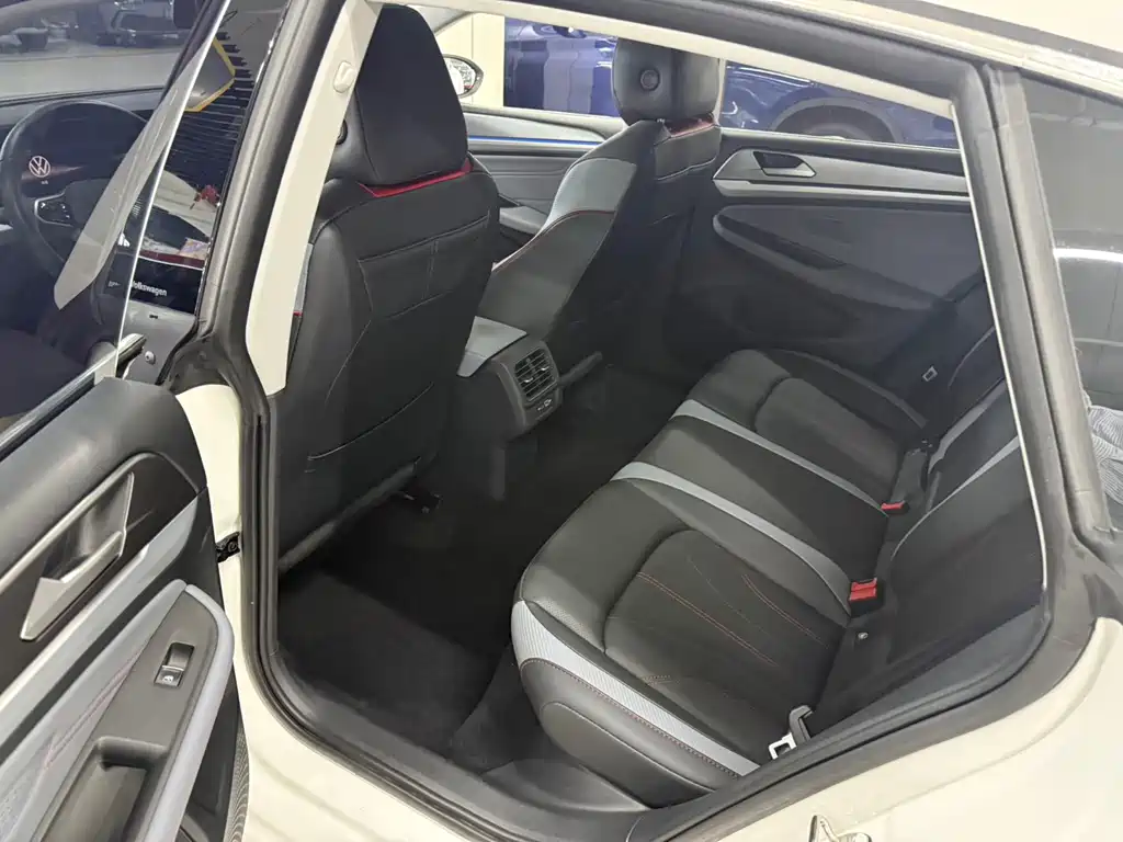 Volkswagen Lamando — миниатюра 8