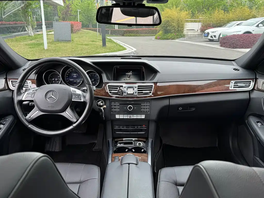 Mercedes-Benz E-Class E 2015 E 200 L