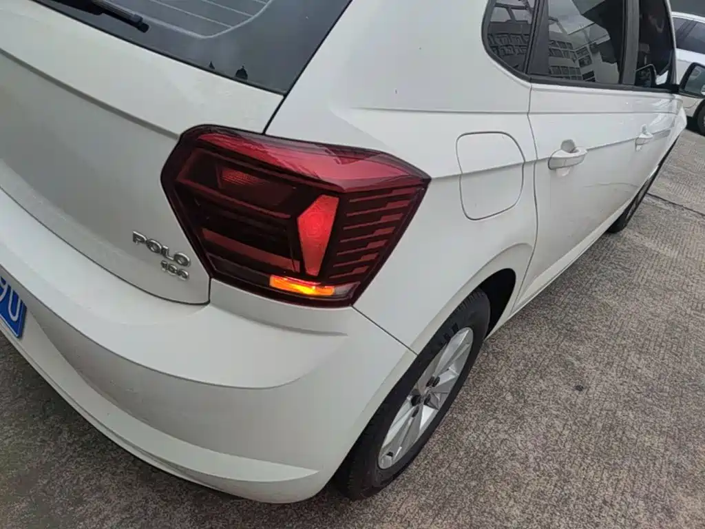 Volkswagen Polo — миниатюра 8