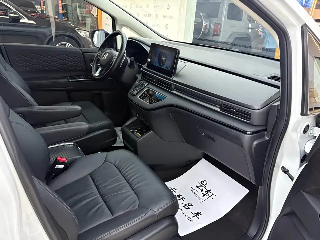 Honda Elysion — миниатюра 24