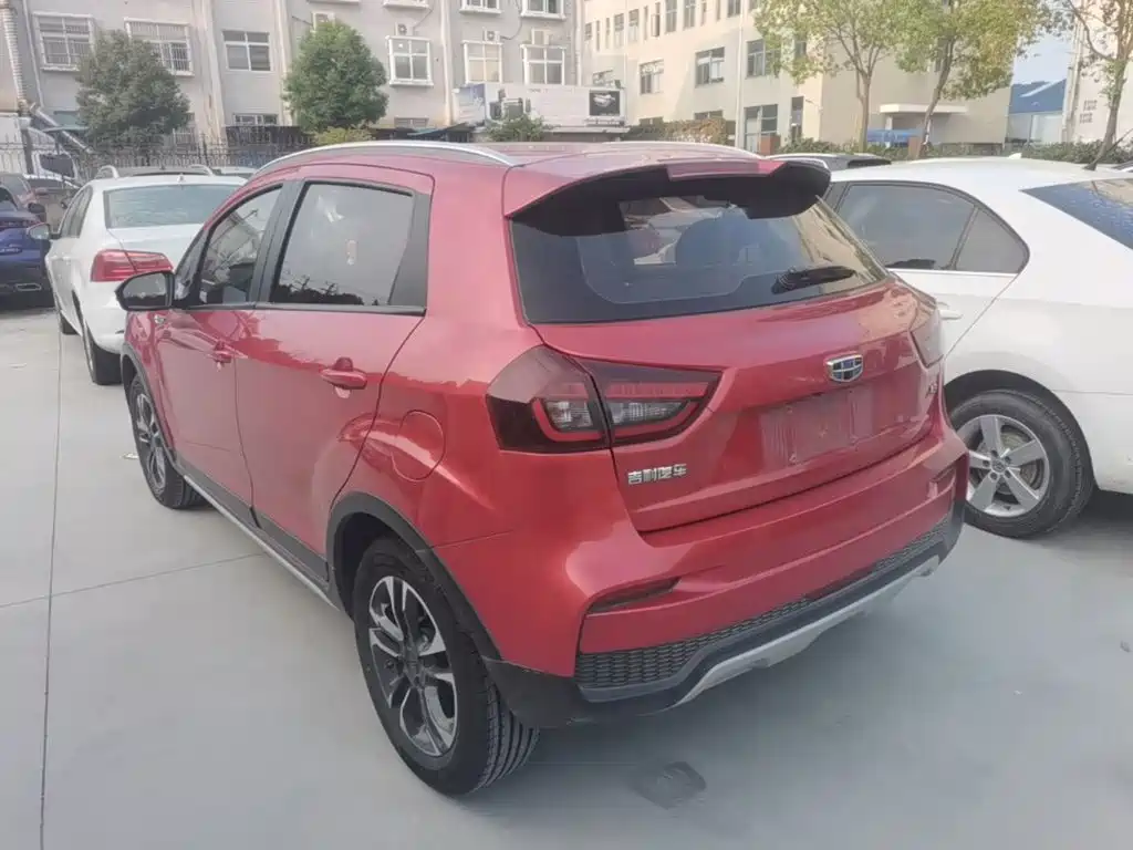 Geely Vision X3 — миниатюра 5