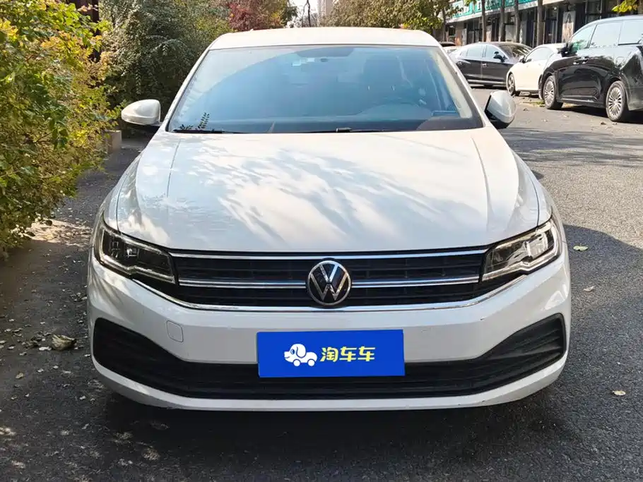 Volkswagen Bora — миниатюра 2