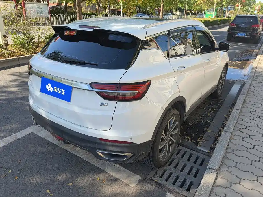 Geely Binyue — миниатюра 3