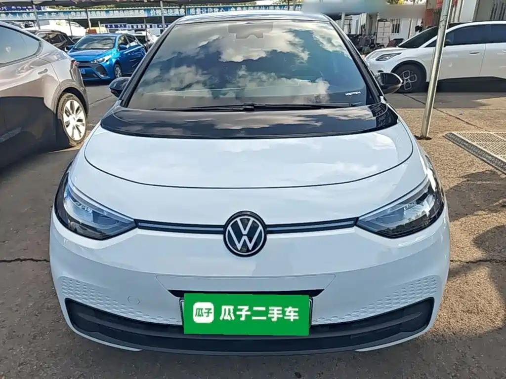 Volkswagen ID.3 — миниатюра 3