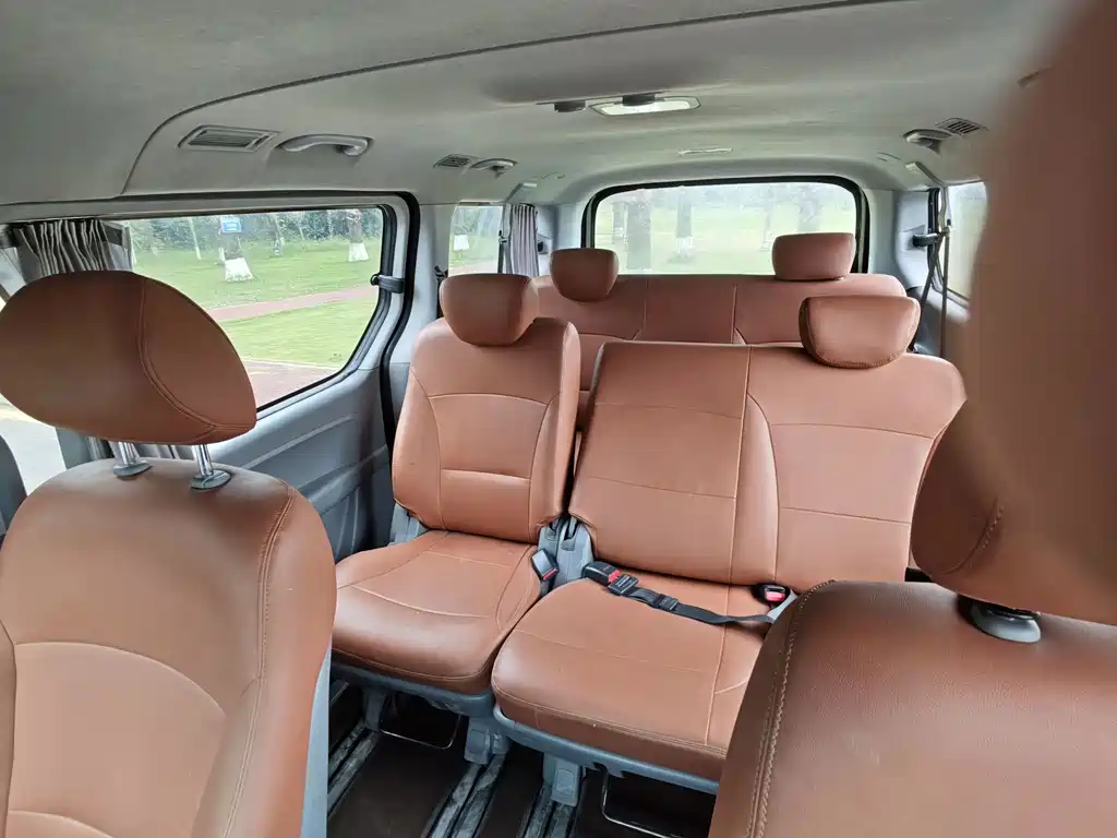 Hyundai H-1 — миниатюра 7