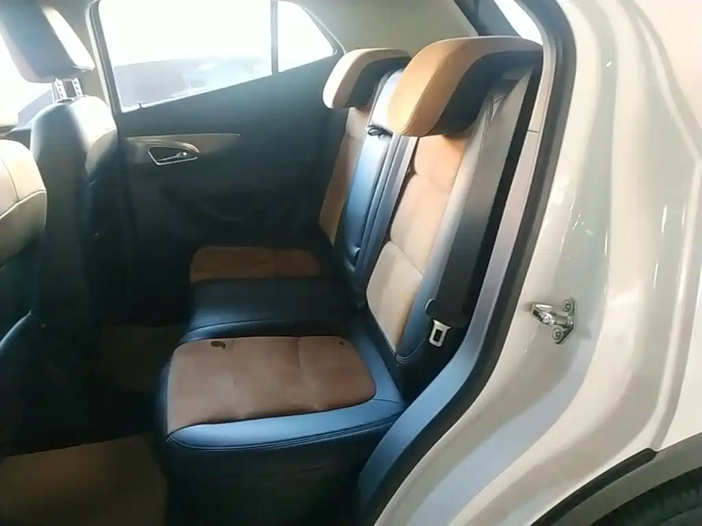 Buick Encore — миниатюра 17