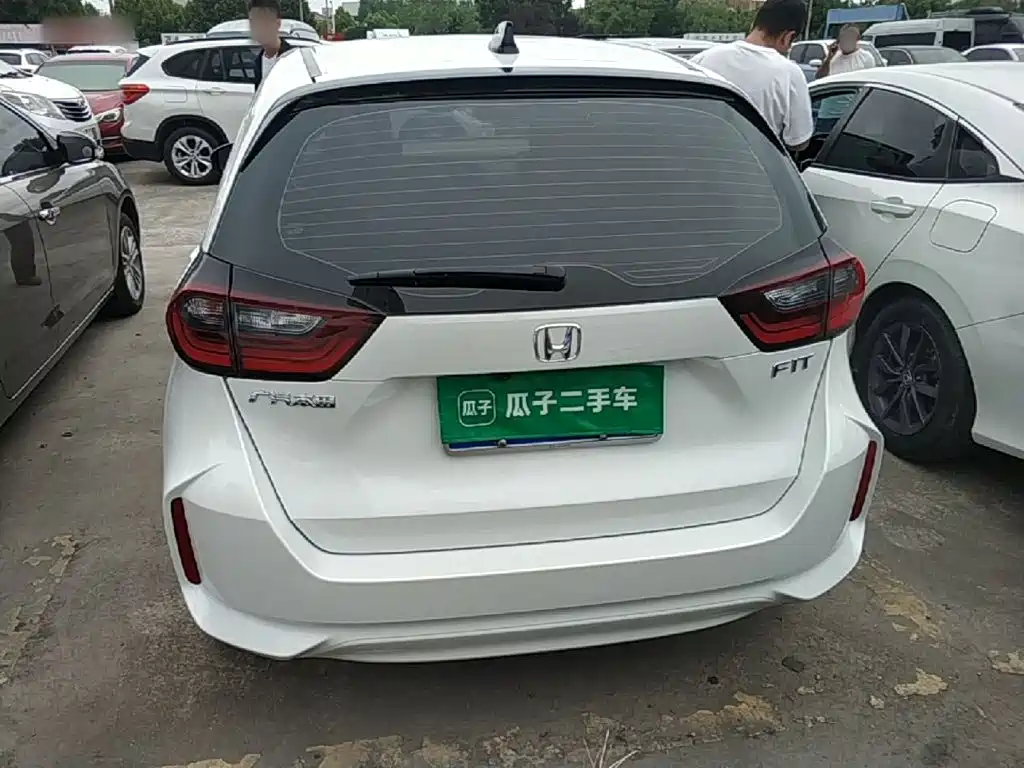 Honda Fit — миниатюра 6