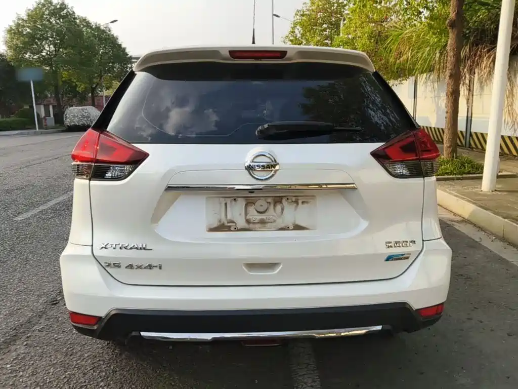 Nissan X-Trail — миниатюра 6