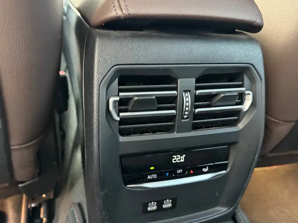 BMW 3 Series — миниатюра 7
