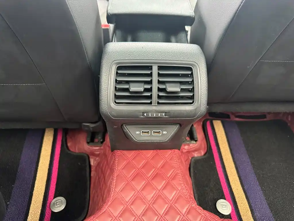 Volkswagen Golf — миниатюра 7