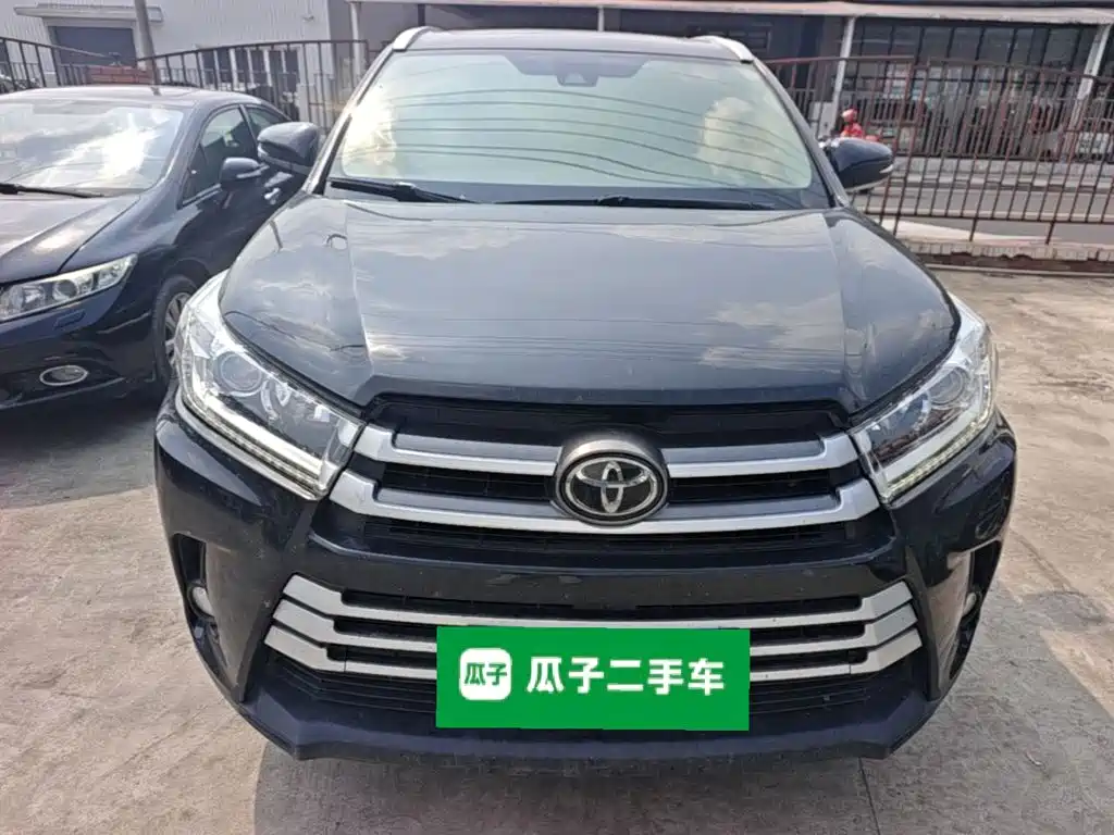 Toyota Highlander — миниатюра 3
