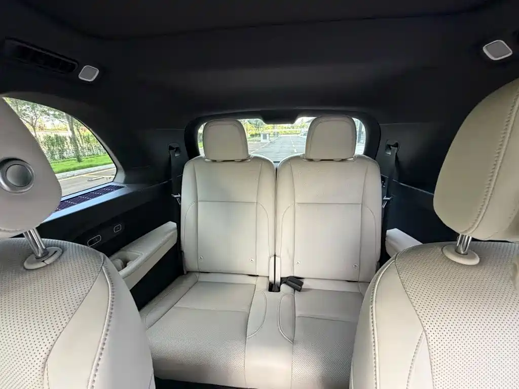 Li Auto Li L8 — миниатюра 12