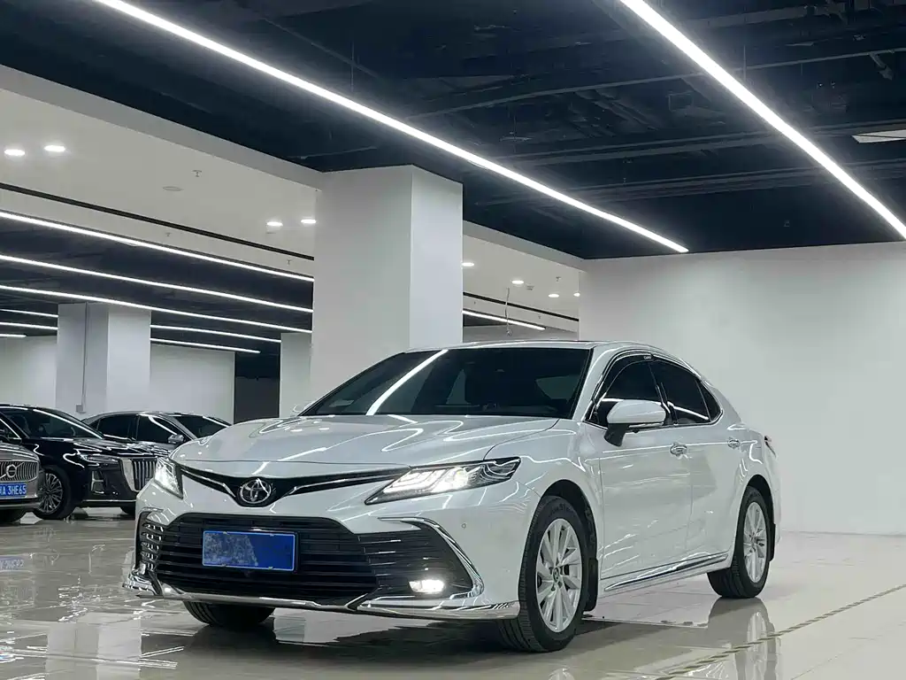 Toyota Camry 2024