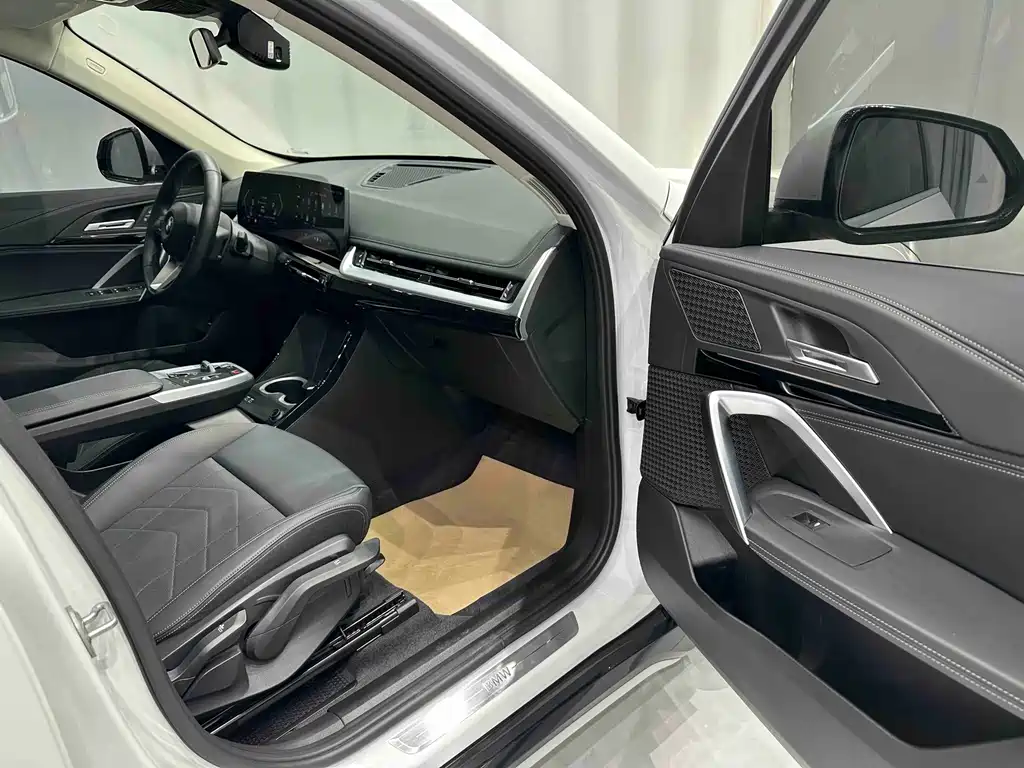 BMW X1 — миниатюра 19