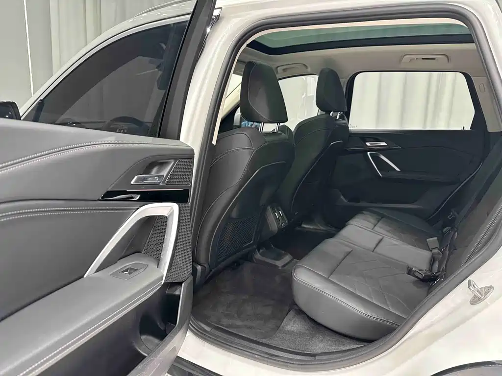 BMW X1 — миниатюра 12