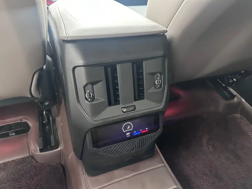 BMW X3 — миниатюра 11