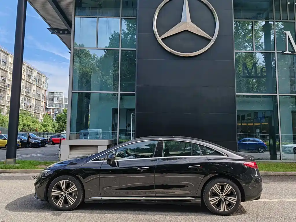 Mercedes-Benz EQE — миниатюра 8