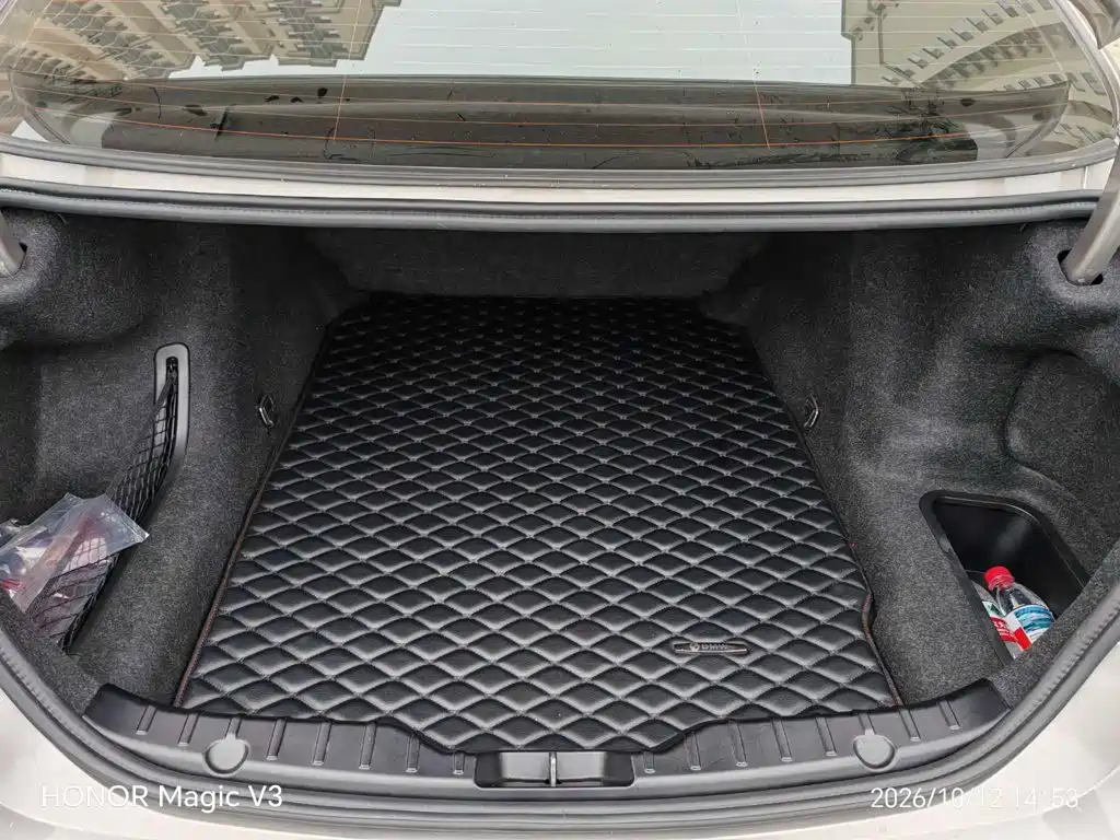 BMW 5 Series — миниатюра 15