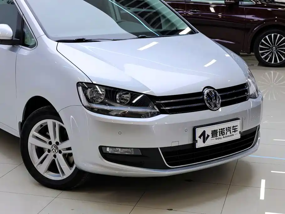 Volkswagen Sharan — миниатюра 11