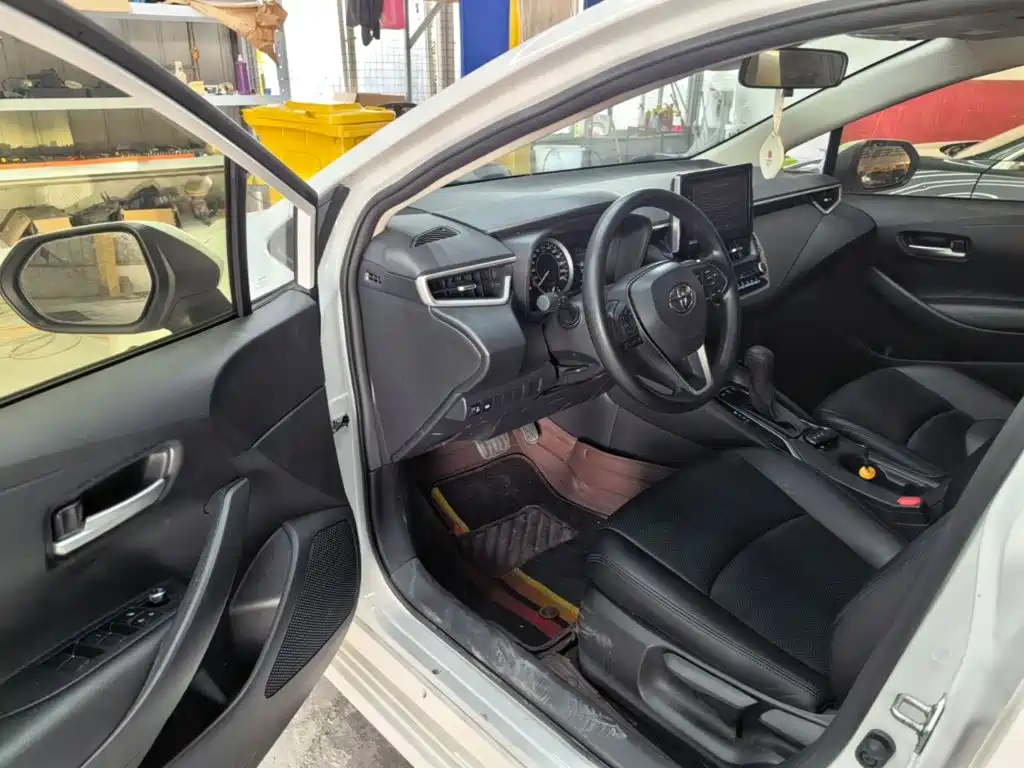 Toyota Corolla — миниатюра 16