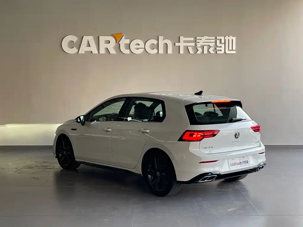 Volkswagen Golf — миниатюра 6