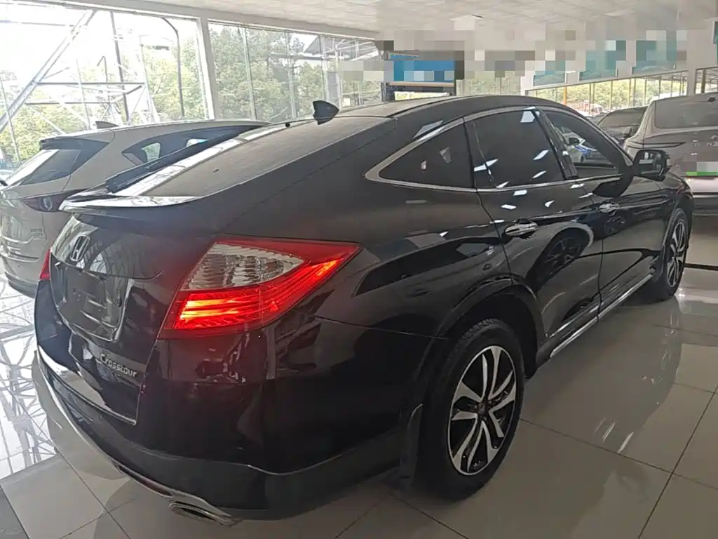 Honda Crosstour — миниатюра 7