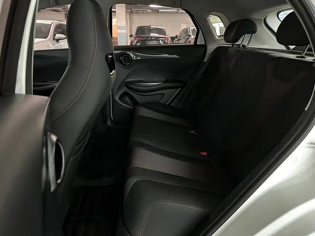BYD e2 — миниатюра 15