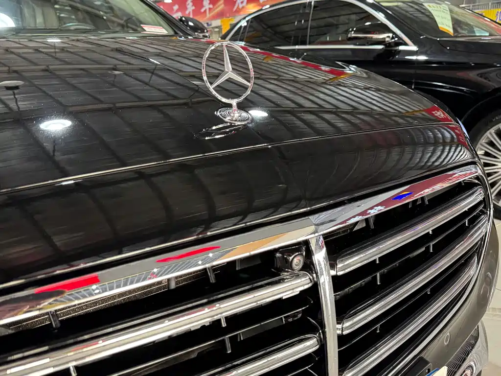 Mercedes-Benz E-Class E 2023 E 300 L Fashion