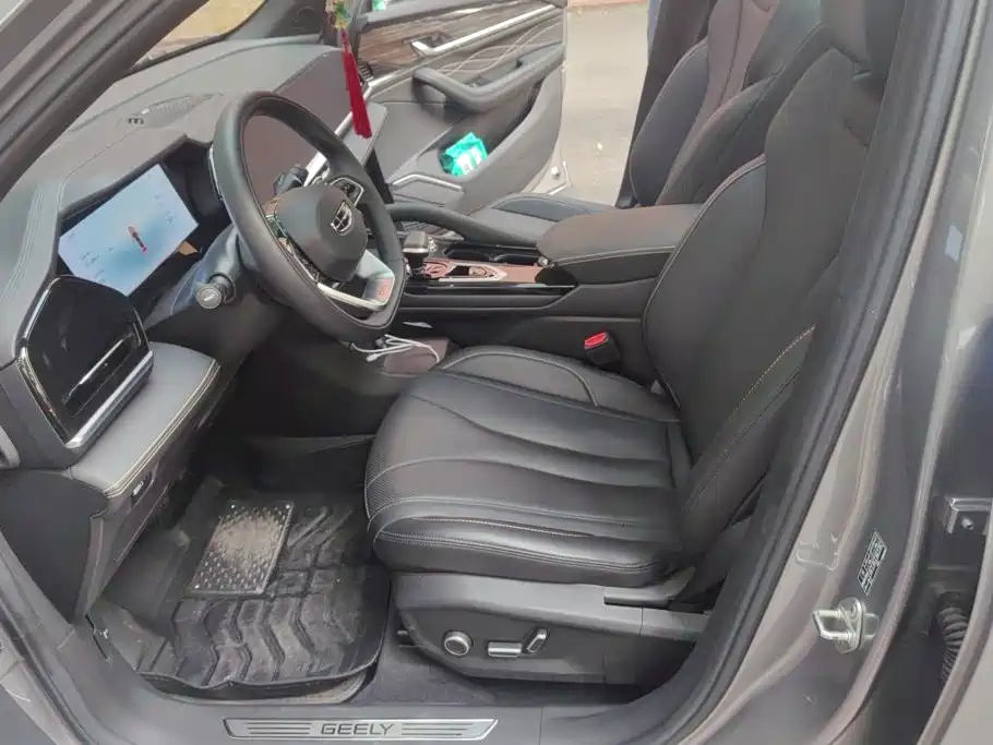 Geely Xingyue L — миниатюра 9