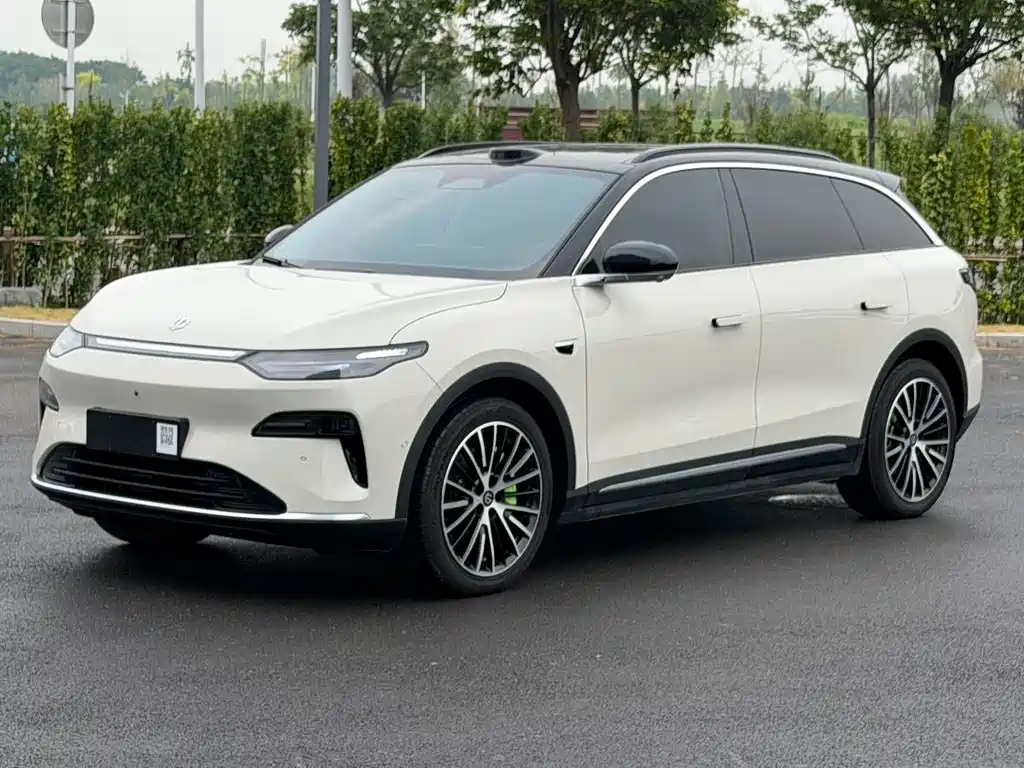 Leapmotor C11